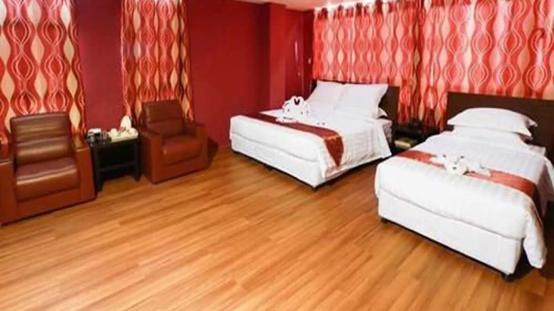 Beauty Land Hotel يانغون