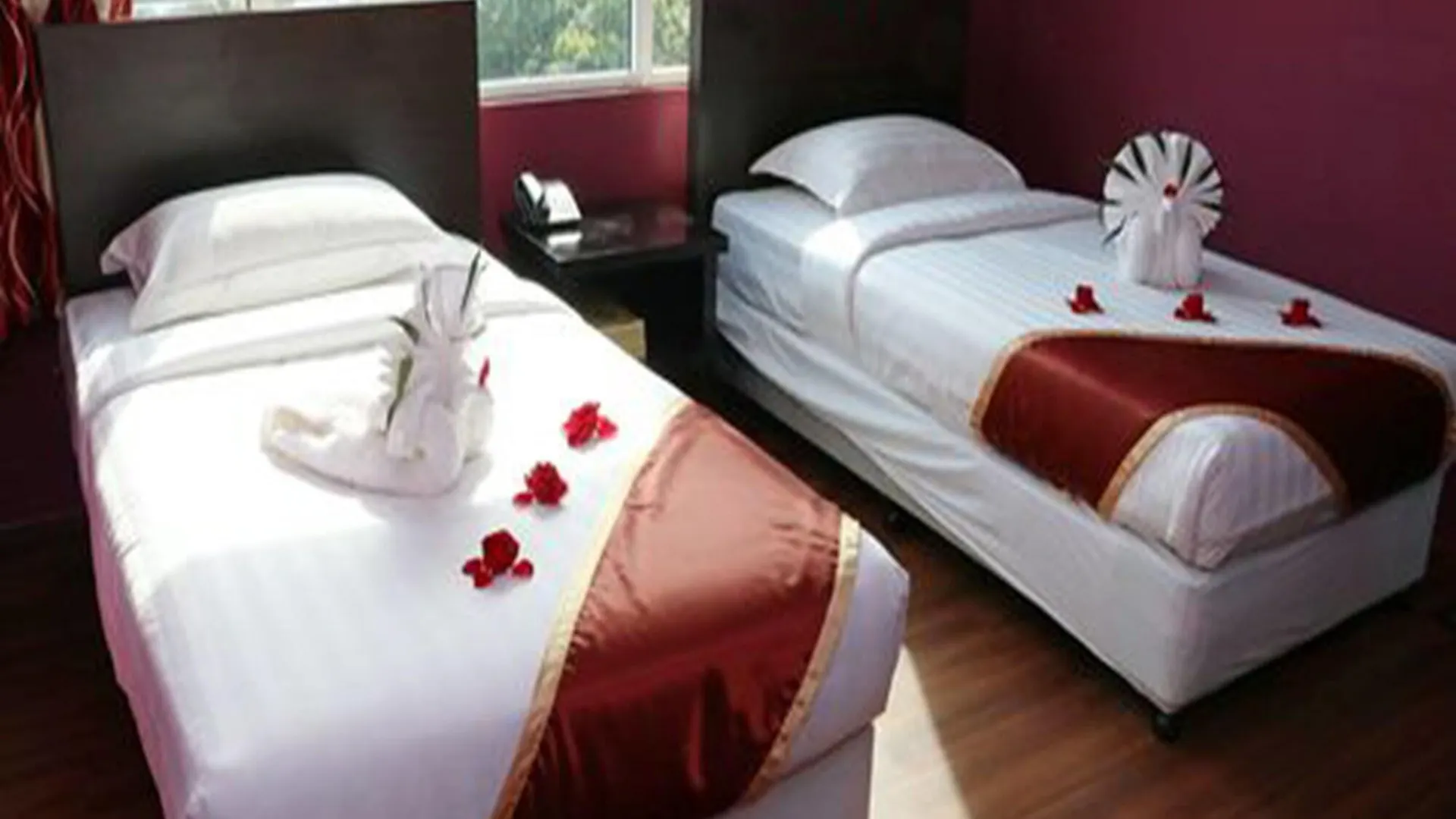 Beauty Land Hotel يانغون