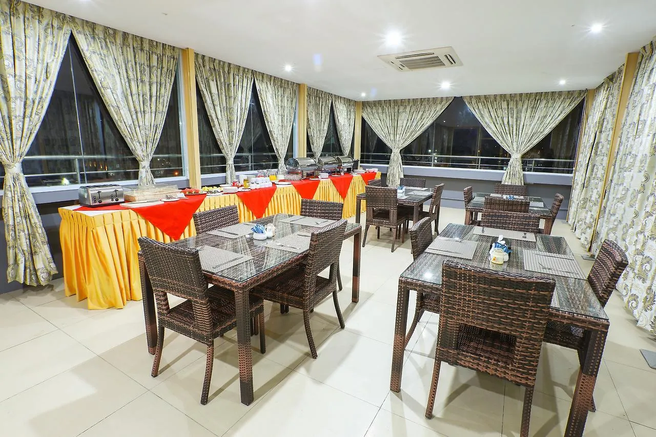 Beauty Land Hotel يانغون 3*,  بورما